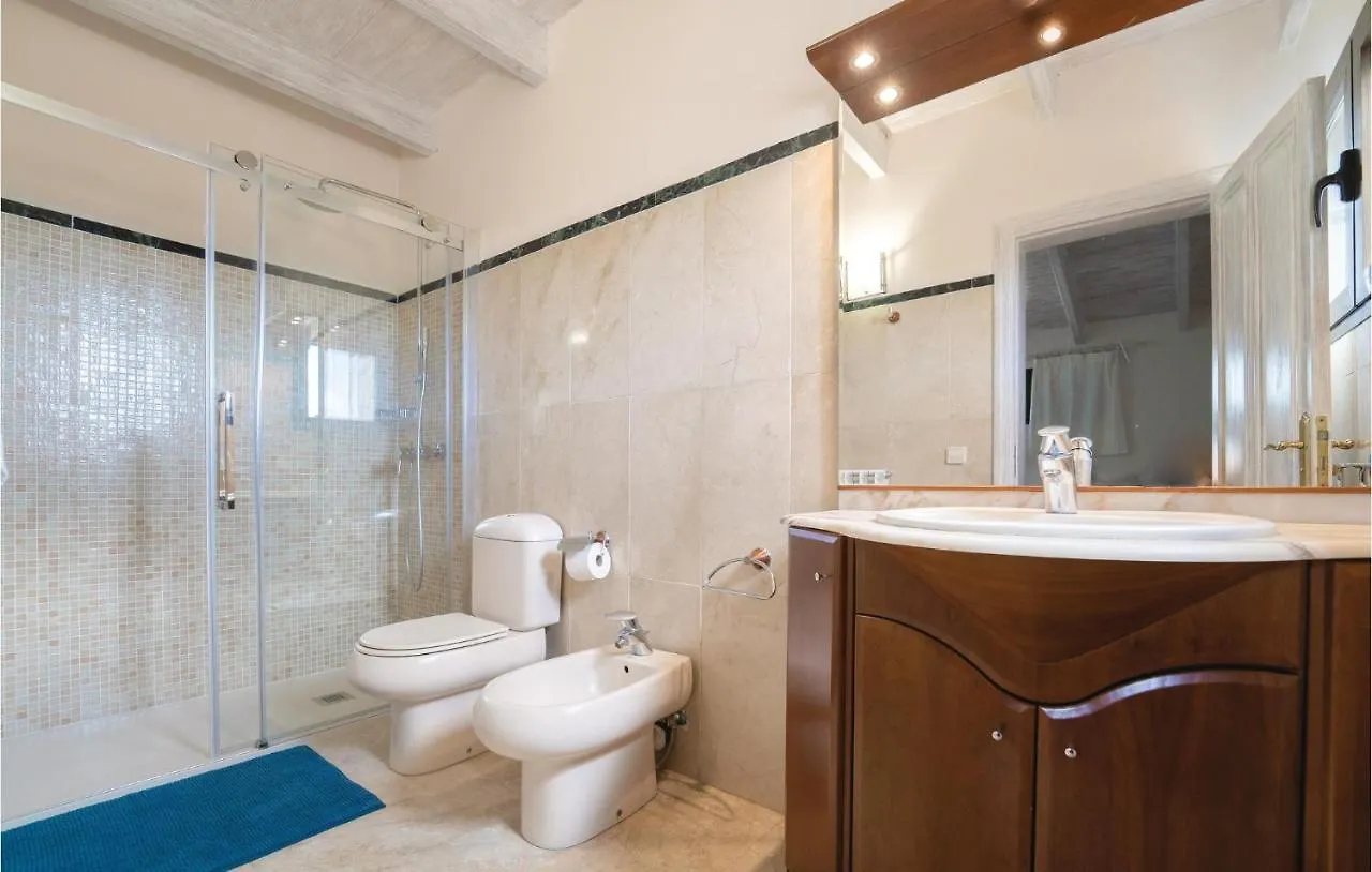 4 Bedroom Lovely Home In Muro San Lorenzo  0*, San Lorenzo (Mallorca)
