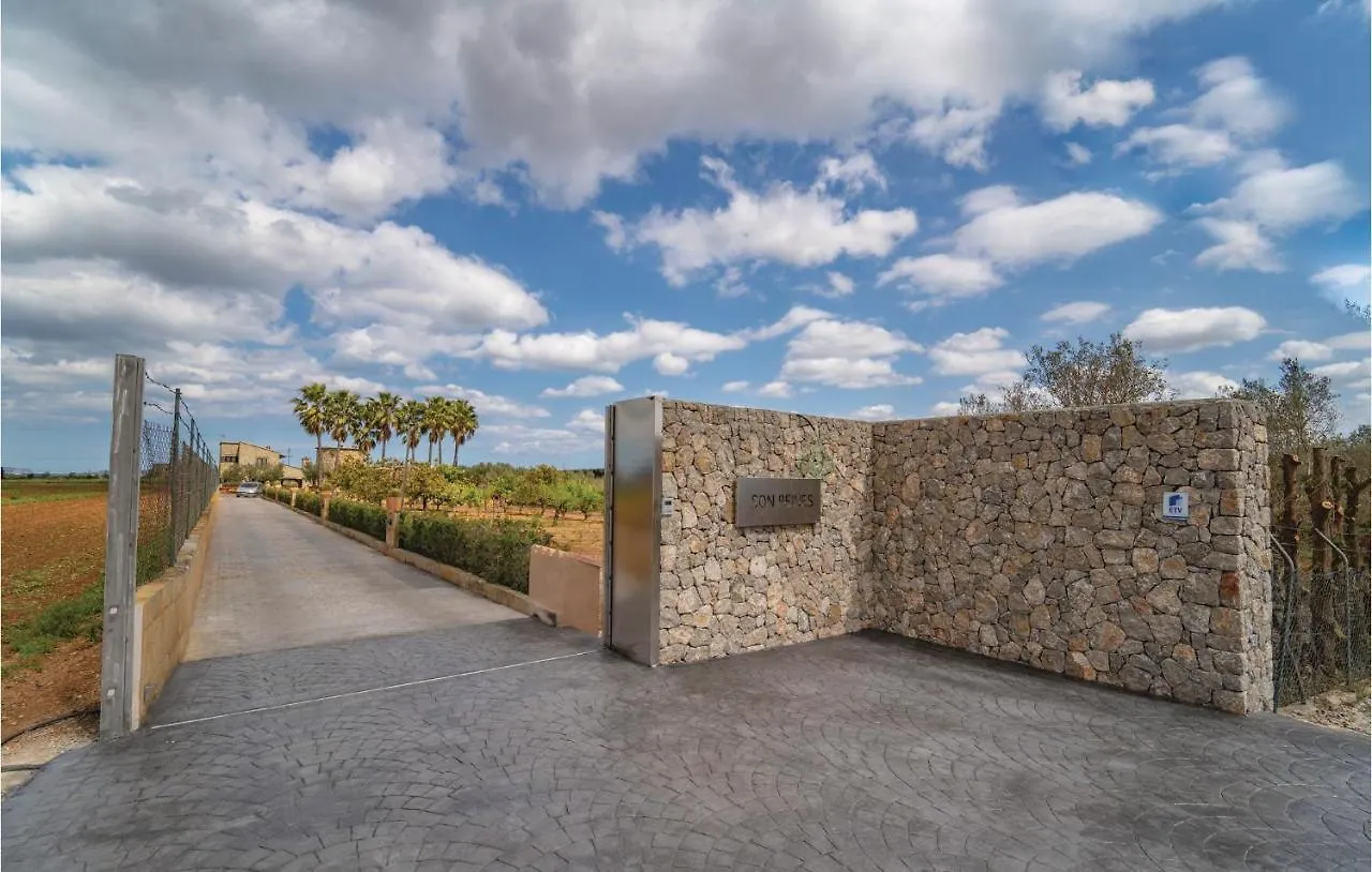 4 Bedroom Lovely Home In Muro San Lorenzo  0*, San Lorenzo (Mallorca)